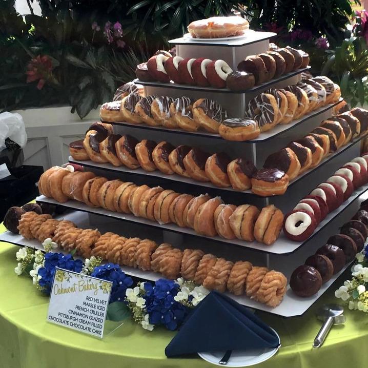 doughnut wedding cake