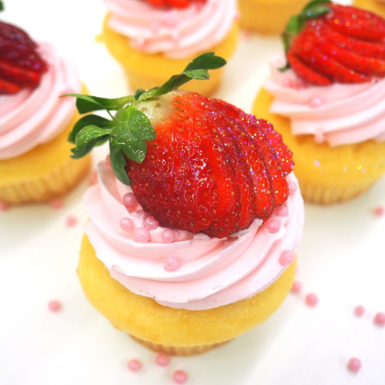 Rudy Cupcakes1 Dozen We Create Delicious Memories Oakmont Bakery