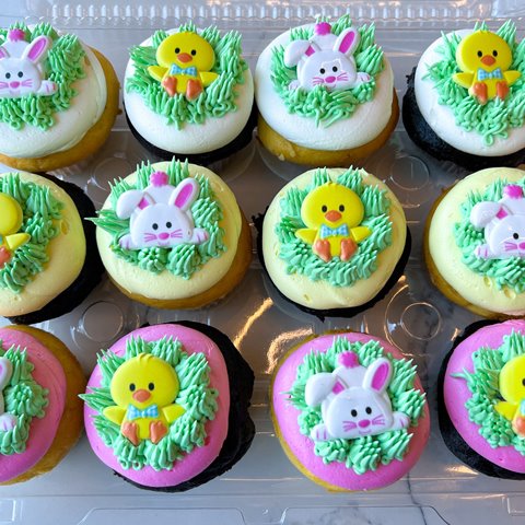 https://oakmontbakery.com/wp-content/uploads/2020/06/Easter-Friends-Cupcakes.jpg