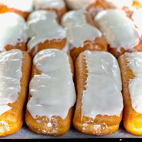 Filled Long JohnVanilla Cream6 Pack - We Create Delicious Memories