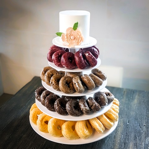 Jelly Donut Cake Recipe — Bite Me More | Recipe | Cake donuts, Dessert for  dinner, Hanukkah desserts