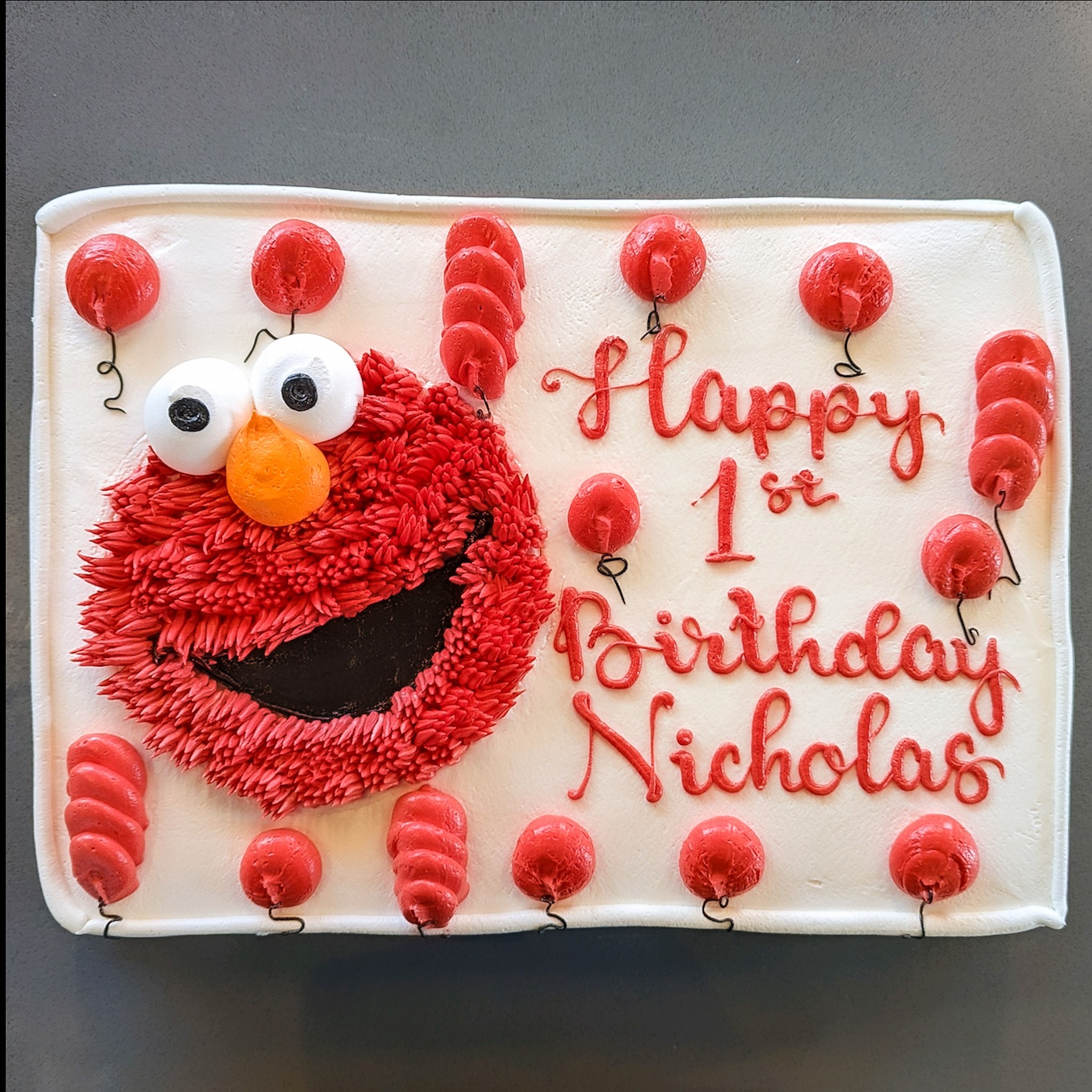Elmo Birthday Cake - Clumsy Crafter